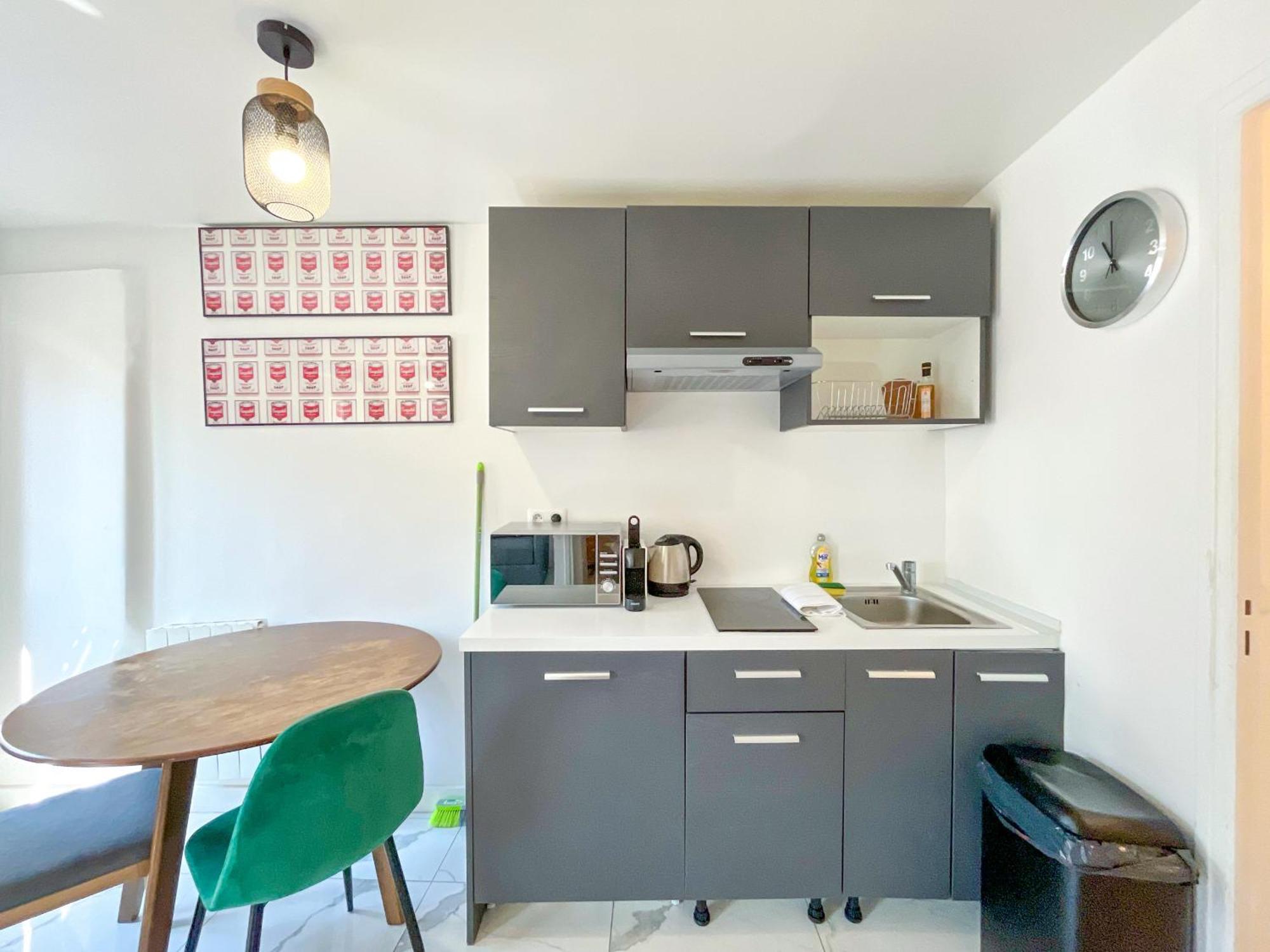 143 - Urban Charming Flat In Center Of Parigi