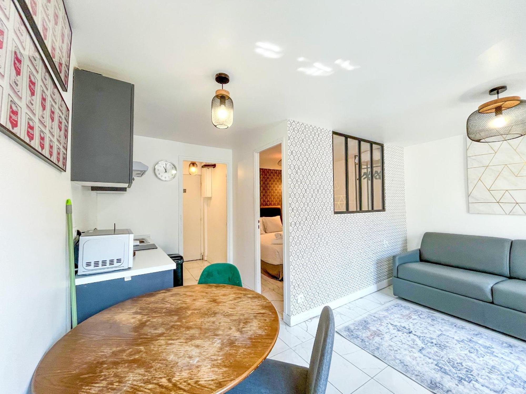 Appartamento 143 - Urban Charming Flat In Center Of