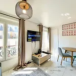 143 - Urban Charming Flat In Center Of Paris
